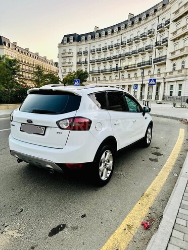 Ford Kuga-14
