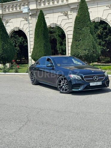 Mercedes E 300-5