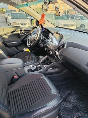 Hyundai ix35-4
