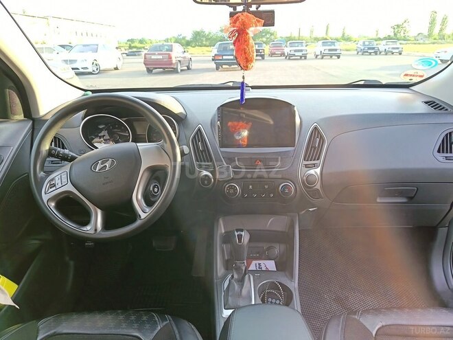 Hyundai ix35-5