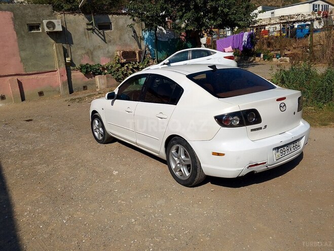 Mazda 3-2