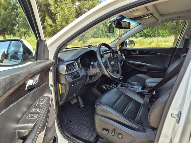 Kia Sorento-6