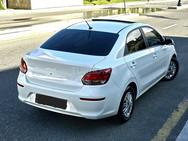 Kia Pegas-8