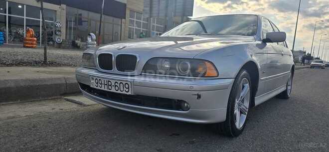 BMW 520-1