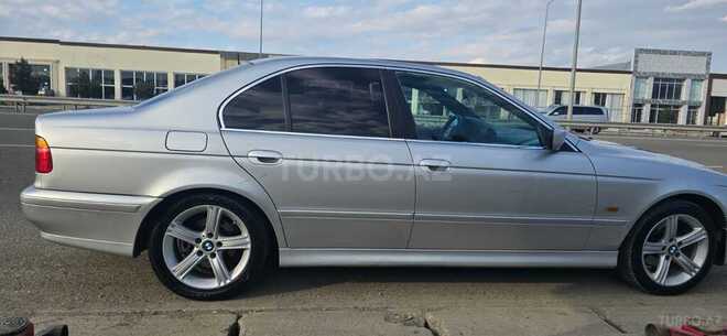 BMW 520-7