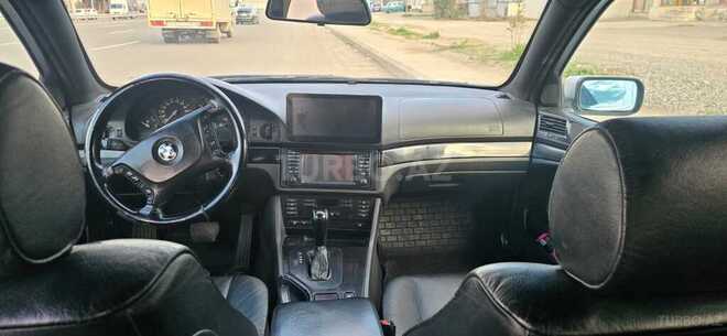 BMW 520-2