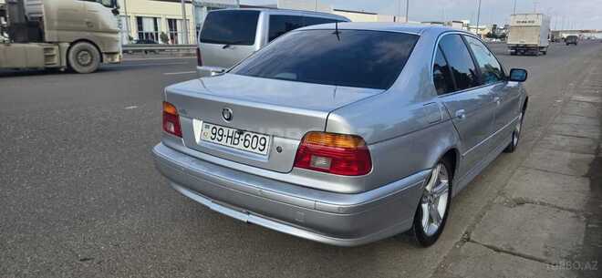 BMW 520-6