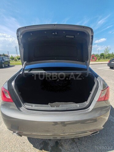 Hyundai Sonata-12