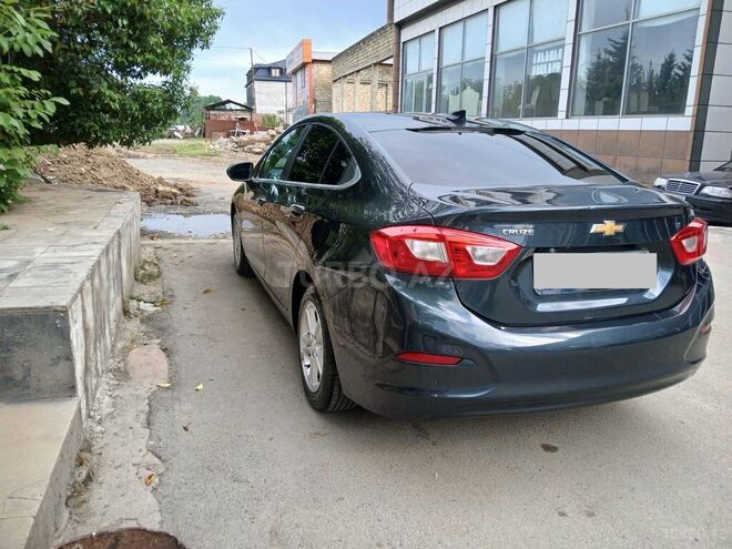 Chevrolet Cruze-4