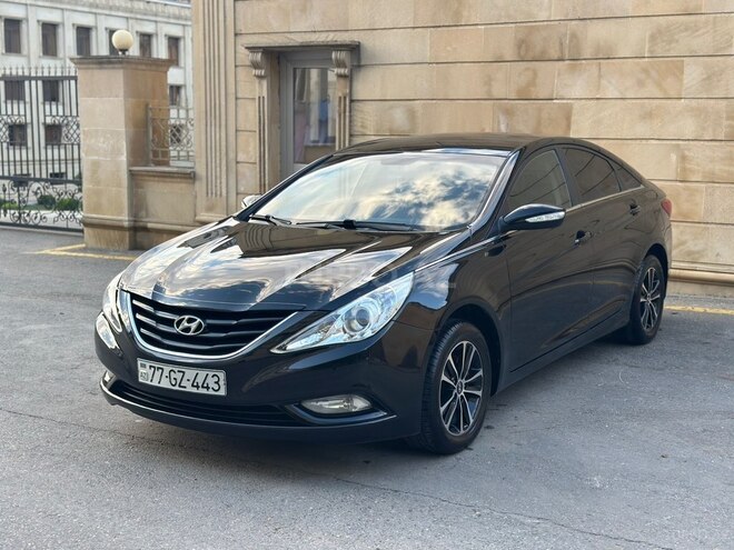 Hyundai Sonata-8