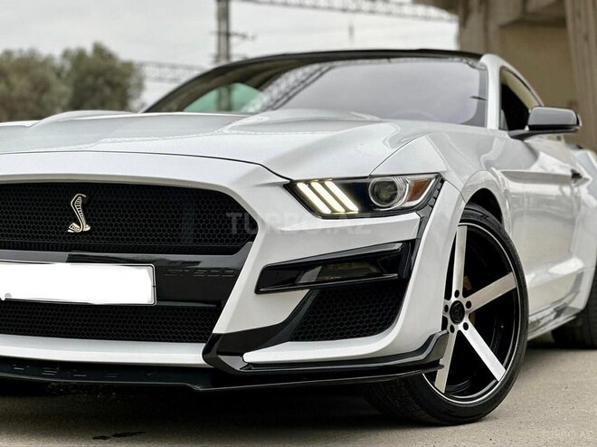 Ford Mustang-9