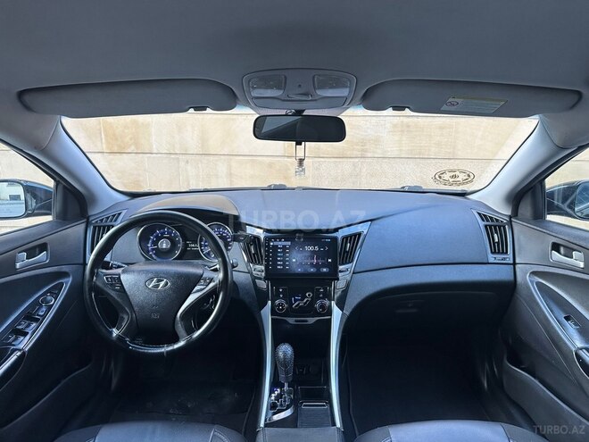 Hyundai Sonata-21