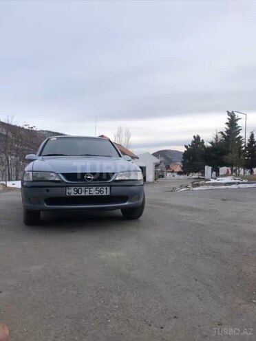 Opel Vectra-8