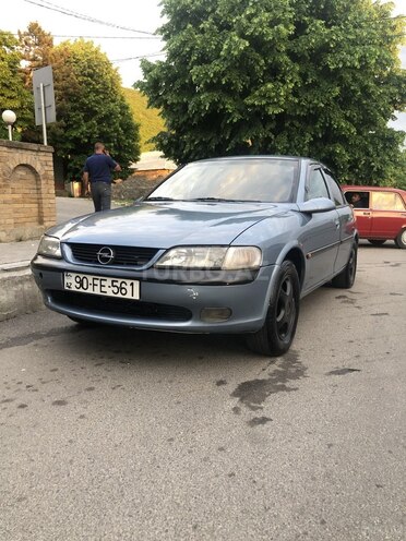 Opel Vectra-1