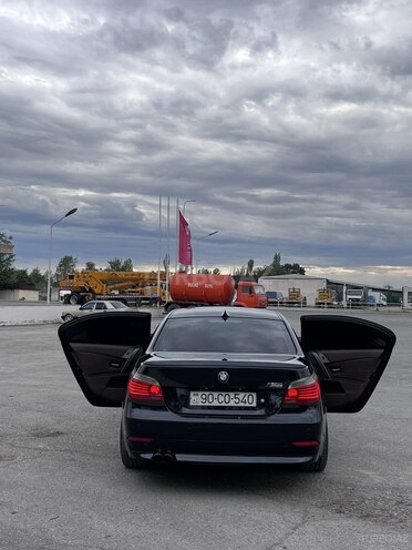 BMW 525-4