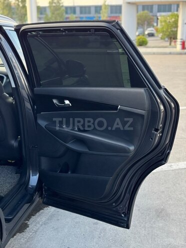Kia Sorento-17