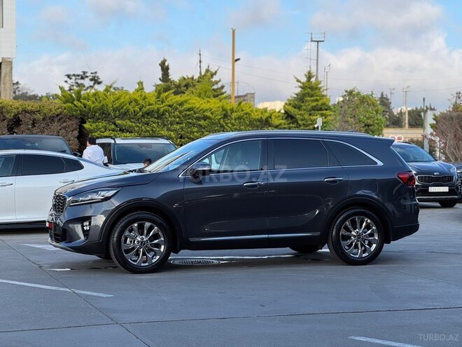 Kia Sorento-9