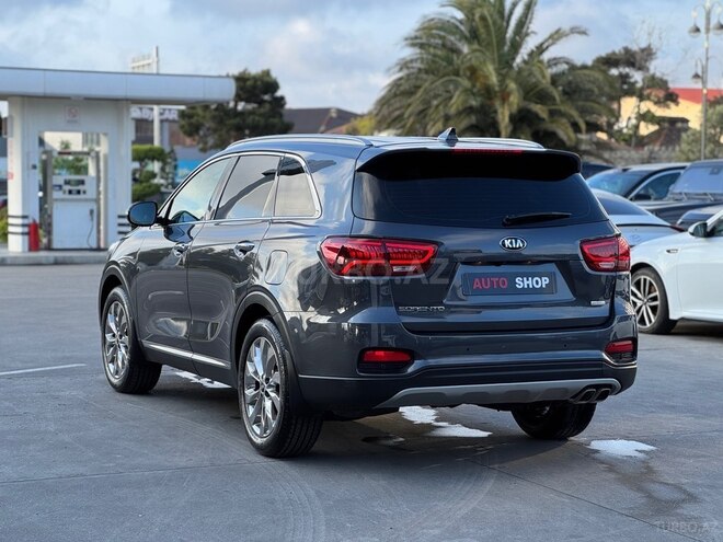 Kia Sorento-7