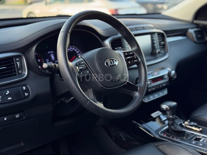 Kia Sorento-27