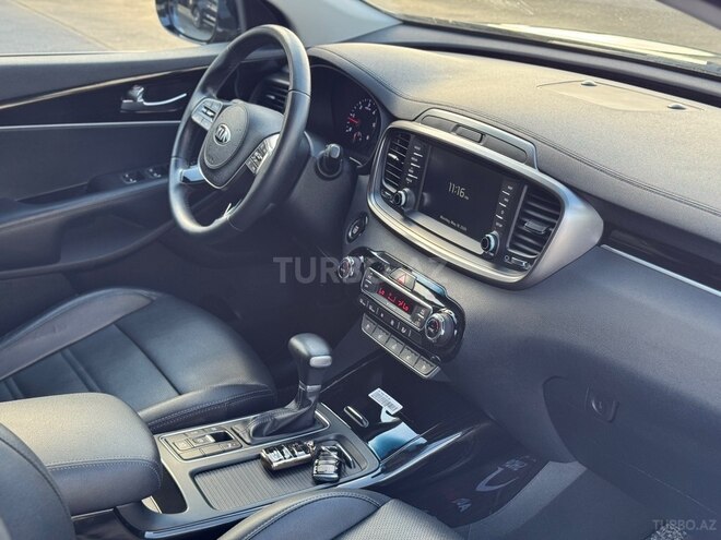 Kia Sorento-22