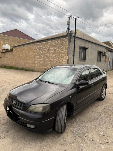 Opel Astra-2