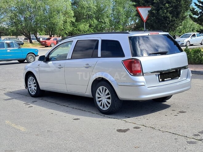 Opel Astra-3