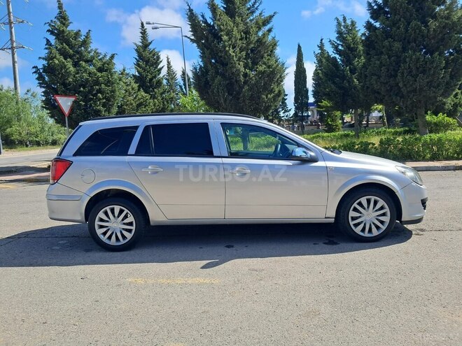 Opel Astra-10