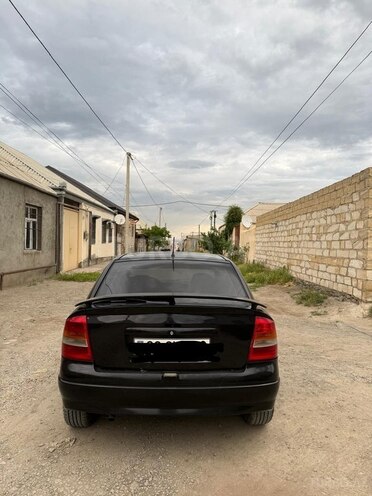 Opel Astra-4