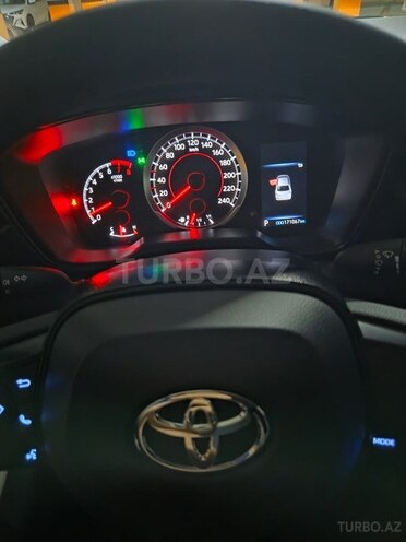 Toyota Corolla-4