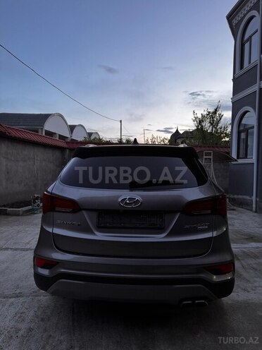 Hyundai Santa Fe-2