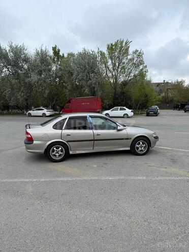 Opel Vectra-7