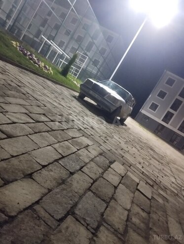 Mercedes E 220-4