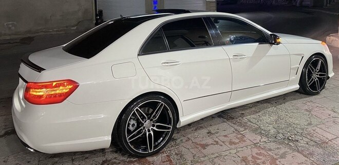 Mercedes E 350-5