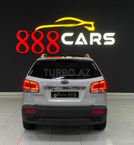 Kia Sorento-4