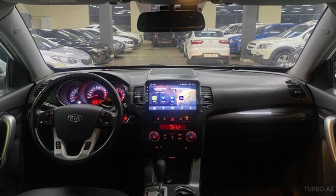 Kia Sorento-15
