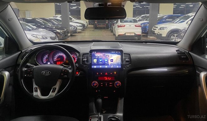Kia Sorento-16