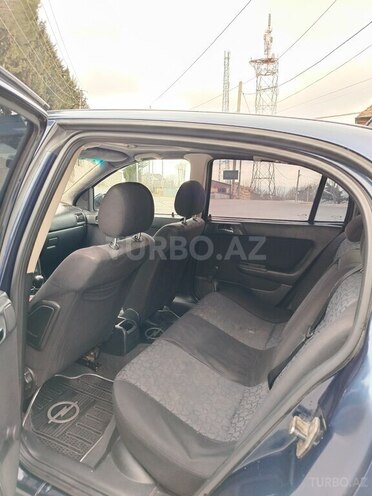 Opel Astra-13