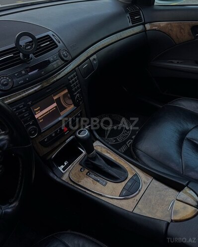 Mercedes E 220-19