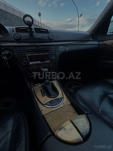 Mercedes E 220-16