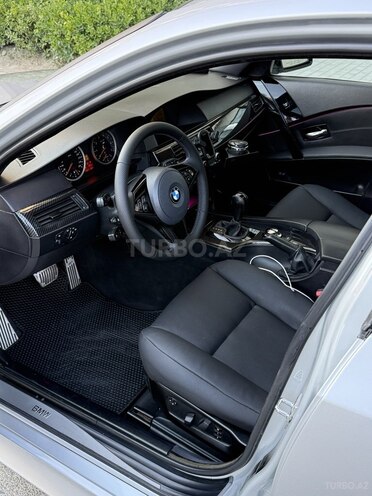 BMW 530-9