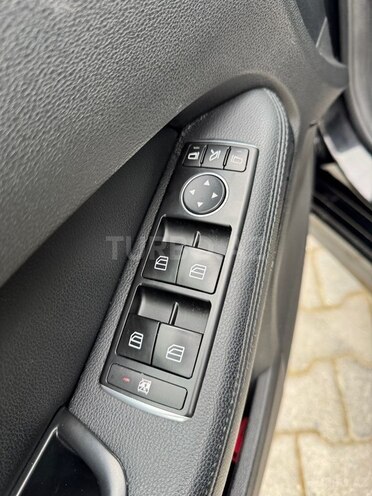 Mercedes E 200-20