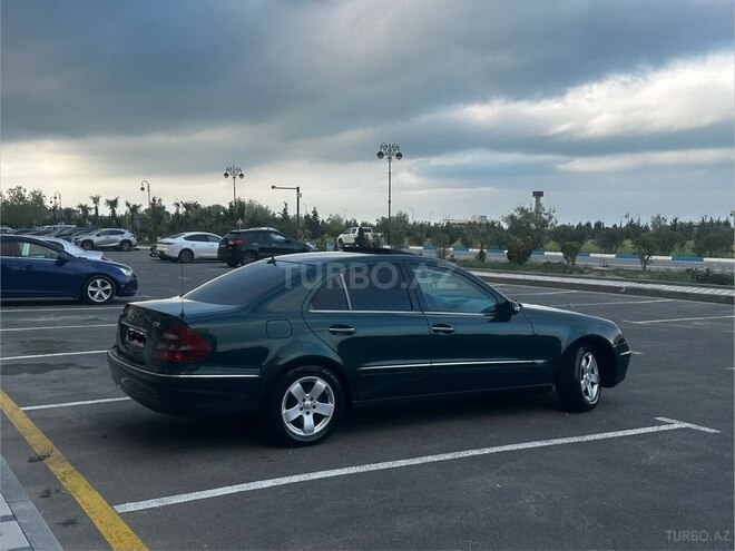 Mercedes E 220-4
