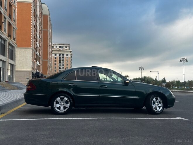 Mercedes E 220-3