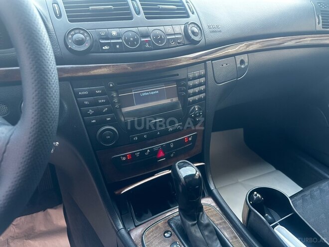 Mercedes E 220-15