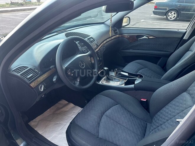 Mercedes E 220-14