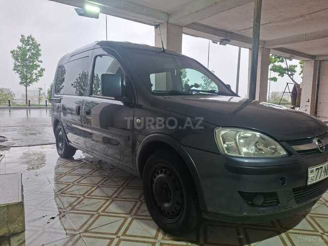 Opel Combo-8