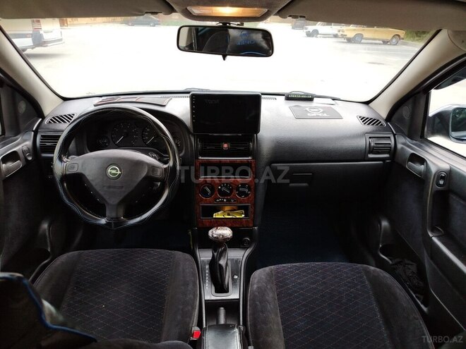 Opel Astra-8
