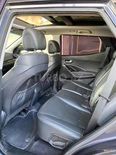 Hyundai Santa Fe-8