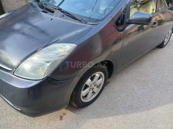 Toyota Prius-14