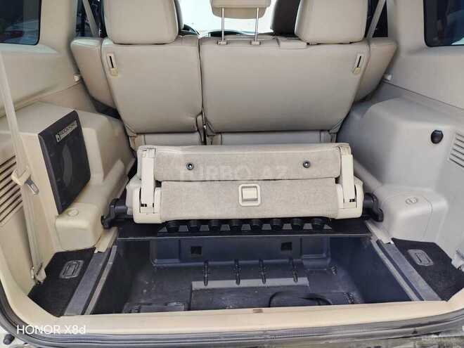 Mitsubishi Pajero-17